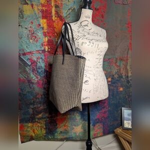 Black & Tan Woven Beach Tote